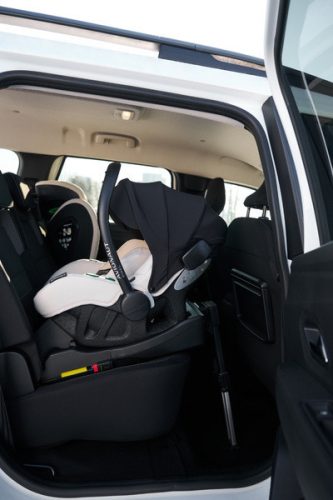 Avionaut Dock 2 Isofix bázistalp - Fekete